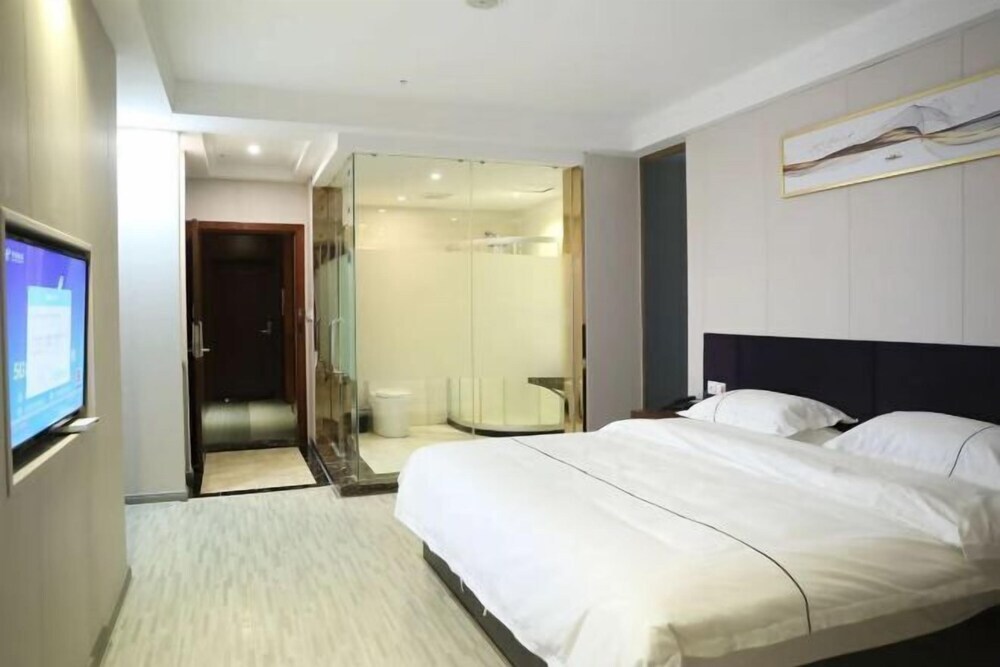 Пинсян: Junhao Fashion Hotel