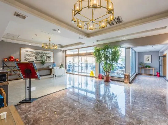 Баодин: Buyue Hotel