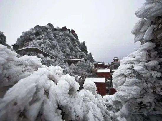 Шиянь: Wudang Mountain Longyuange Hotel