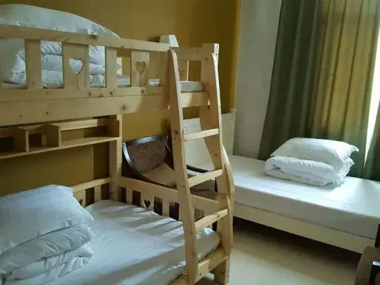 Шаогуань: Yunji Shanju Inn