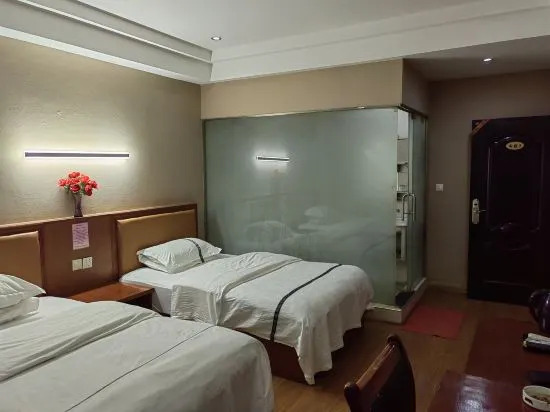 Юнчжоу: Jiangzheng Hotel