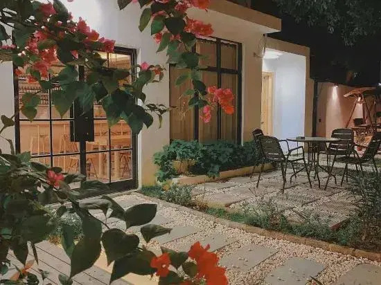 Бэйхай: Cover yard homestay