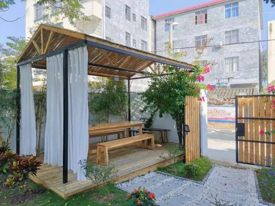 Бэйхай: Cover yard homestay