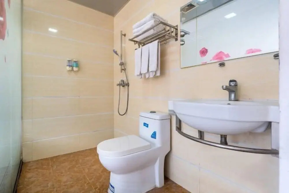 Фошань: Hongli Business Hotel