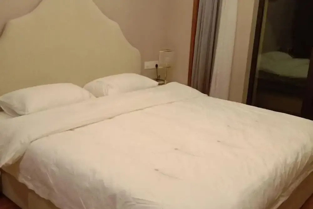 Чжанцзякоу: Xianju Apartment