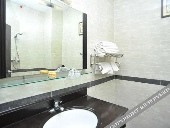 Дунгуань: Selected Nanyue Lightstay Hote