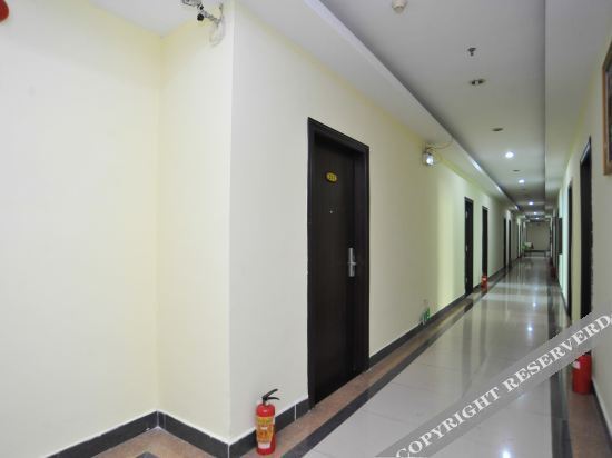 Дунгуань: Selected Nanyue Lightstay Hote