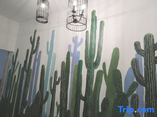 Ичунь: Warm House Artistic Hot Spring Hostel