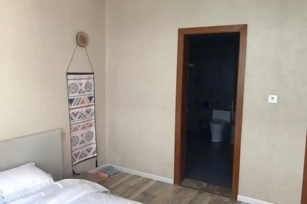 Юйси: Moyan Inn