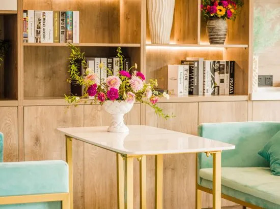 Цзинчжоу: Zhixin Gardeia Open Hotel Yaowan Store