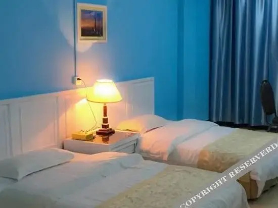 Шаогуань: Jiarong Apartment