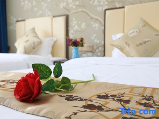 Цзиньюань: Qingyuan yingdebaodun Venice swimming lane Resort Villa