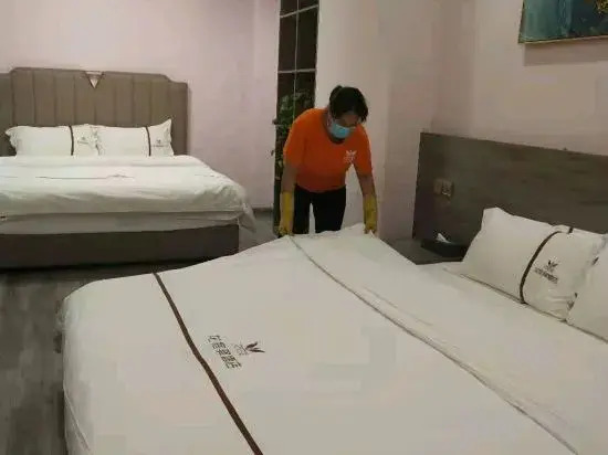 Мяньян: Santai Longtingyi Theme Hotel