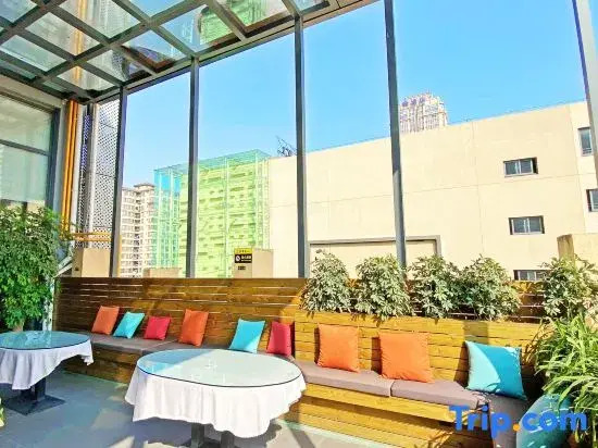 Лучжоу: Luzhou Sky City Hotel