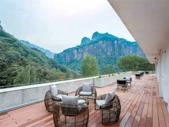 Синьсян: Qian Na Hotel (Wanxian Mountain Qingshanju Branch)
