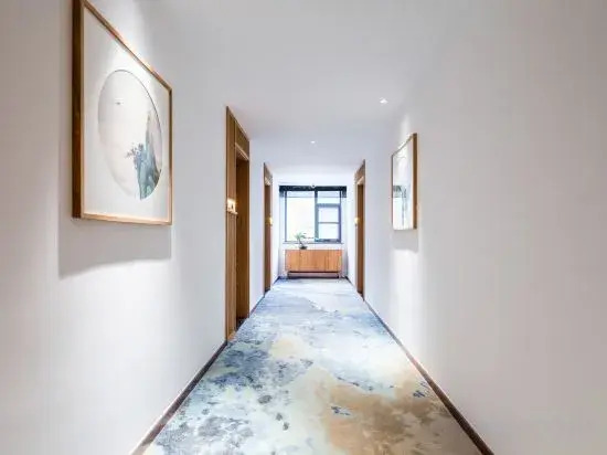 Синьсян: Qian Na Hotel (Wanxian Mountain Qingshanju Branch)