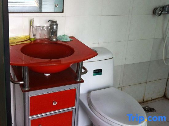 Шанхай: Shanghai  Anyi Hostel
