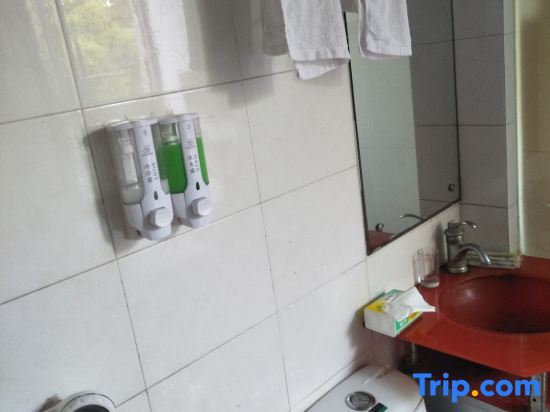 Шанхай: Shanghai  Anyi Hostel