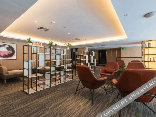 Шэньчжэнь: Atour X Hotel Longhua Dalang Business Center