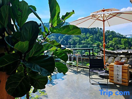 Чжаосин: Lubian Jiushan Banshui Boutique Hostel