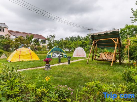 Шанхай: YunLu Homestay (Shanghai International Tourism Resort)