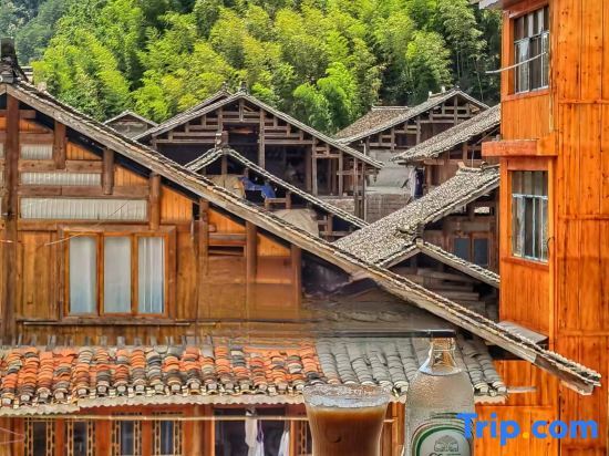 Чжаосин: Dongzhaizhu Xi Hostel