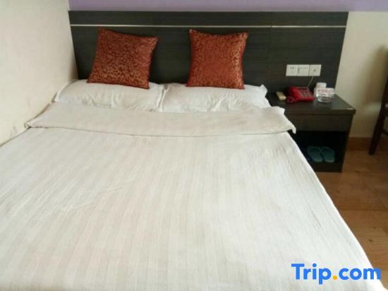 Ичунь: Yuedu Holiday Hotel