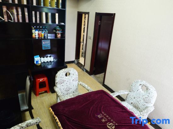 Ичунь: Yuedu Holiday Hotel