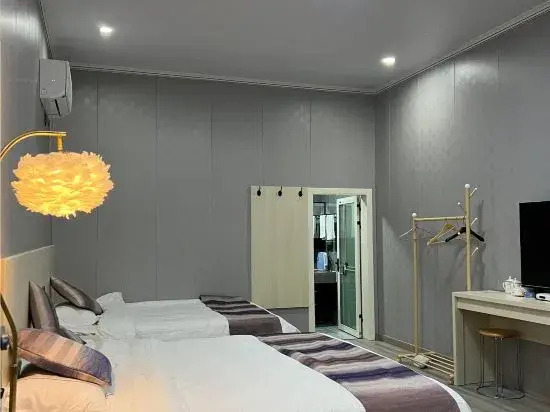 Аньцин: Tianzhu Mountain Huahai Hostel