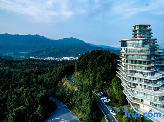 Хуаншань: Huangshan Taiping Lake Landscape Impression Art Apartment