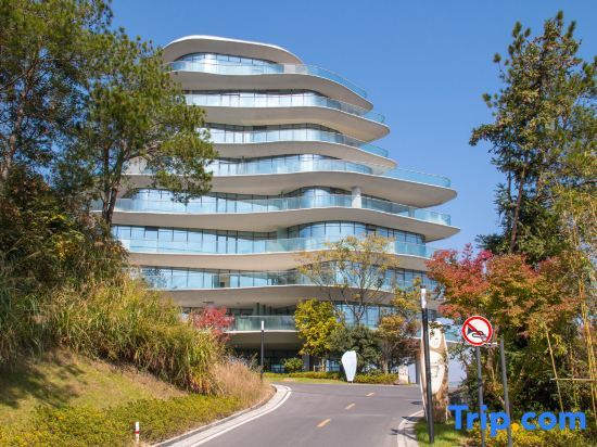 Хуаншань: Huangshan Taiping Lake Landscape Impression Art Apartment