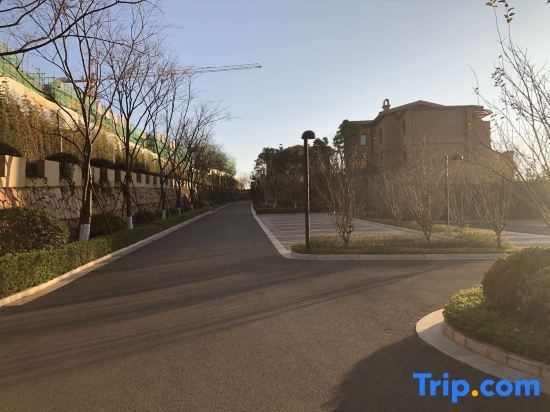 Юйси: FuXian Lake Holiday House