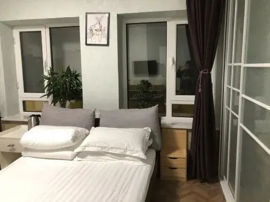 Шэньян: Enjoy Hostel (Shenyang Airport)