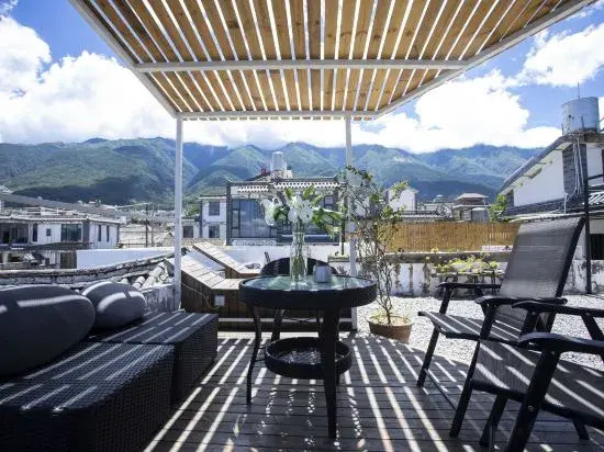 Дали: Dali Jianshan Homestay