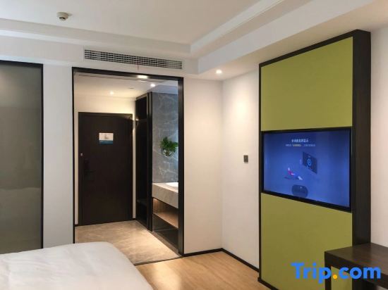 Deshang boutique Life Hotel (Shanghai Lingang New Town store) — фото 3