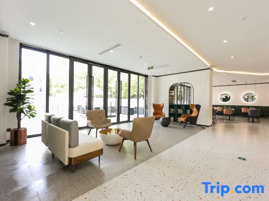 Шанхай: Ibis Styles (Shanghai Hongqiao Gubei)