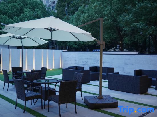 Шанхай: Ibis Styles (Shanghai Hongqiao Gubei)