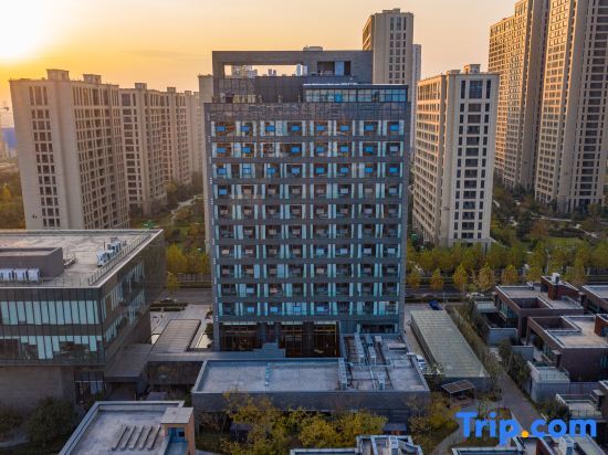 Жичжао: Rizhao Seaview Cloud Innovative Hotel
