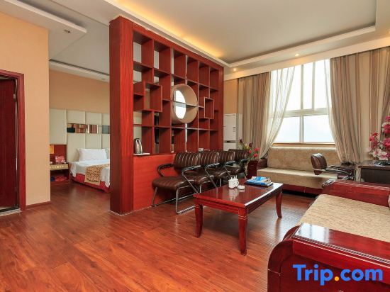 Синьсян: Changyuan Tianrui Hotel