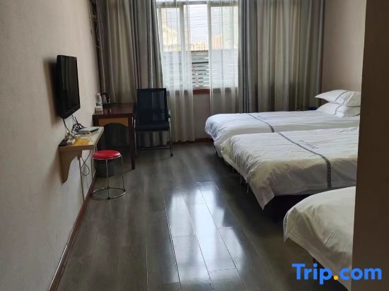 Тайчжоу: Shinjuku Holiday Inn Tokyo