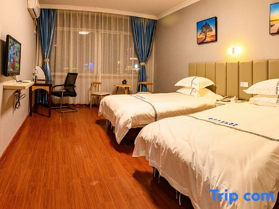 Тайчжоу: Shinjuku Holiday Inn Tokyo