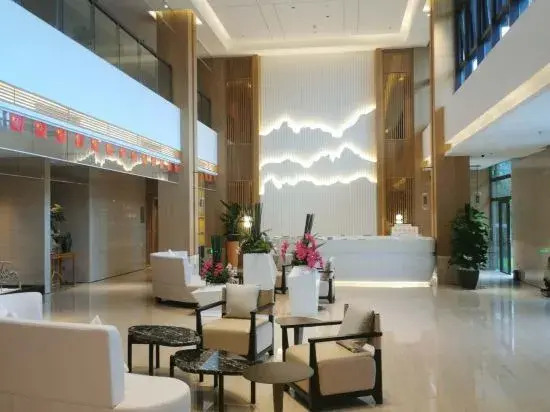 Хуаншань: Anhui Jiaotong Huifeng Yuyun Taiping Lake Hotel
