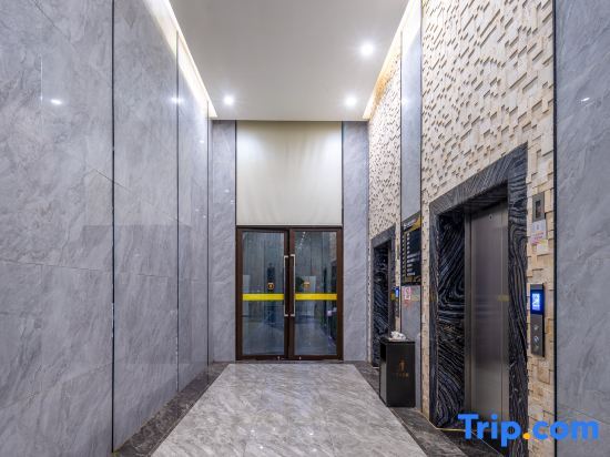 Ваньнин: Wanning Wanyi Yujing Hotel (Wanning People's Hospital)
