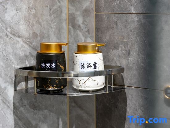 Ваньнин: Wanning Wanyi Yujing Hotel (Wanning People's Hospital)