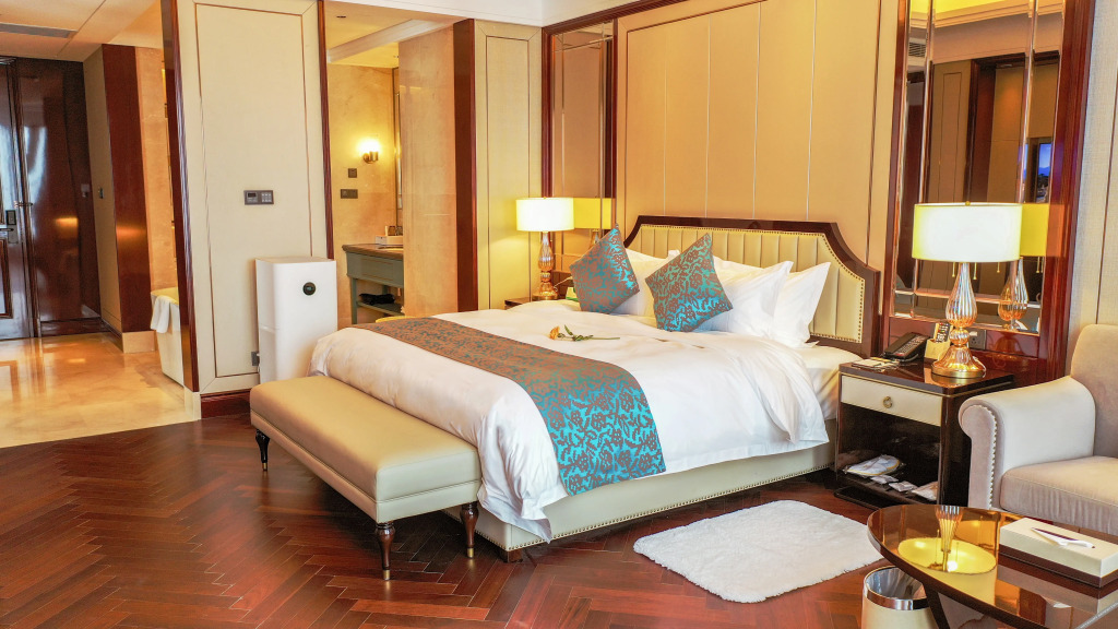 Вэйнань: Qinjin International Hotel