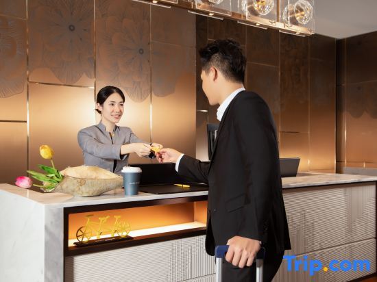 Шанхай: Yujinxiang Hotel (Shanghai National Convention and Exhibition Center Store)