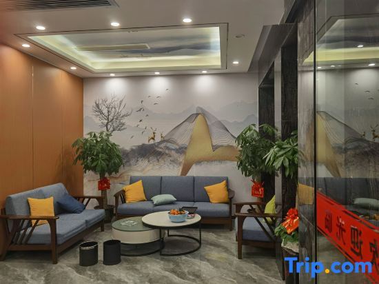 Лючжоу: Liuzhou Baodu Hotel (Xijiang Road Century High School)