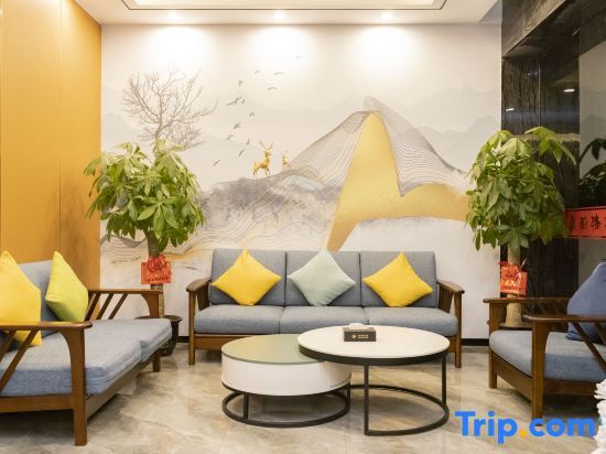 Лючжоу: Liuzhou Baodu Hotel (Xijiang Road Century High School)