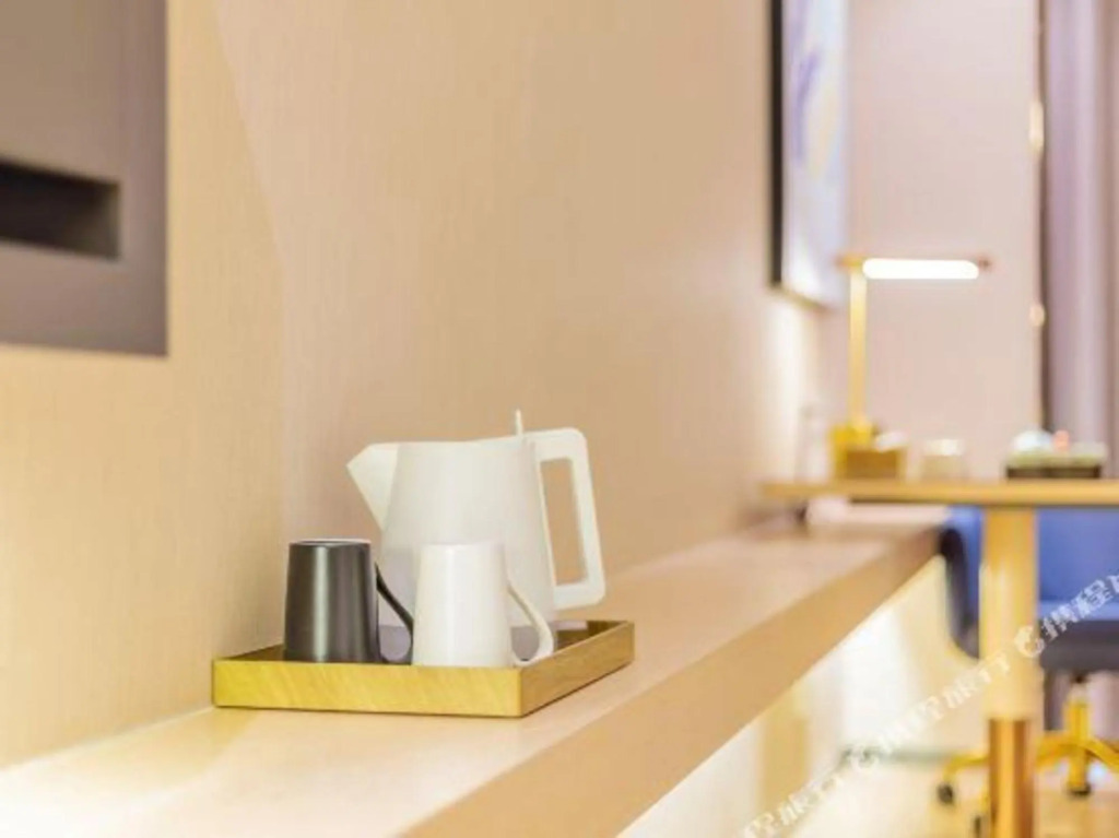 Чжаоцин: CHEERMAY HOTELS· Zhaoqing Minjie Plaza Branch