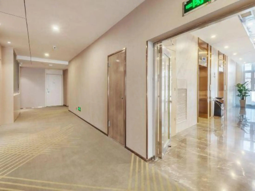 Чжаоцин: CHEERMAY HOTELS· Zhaoqing Minjie Plaza Branch